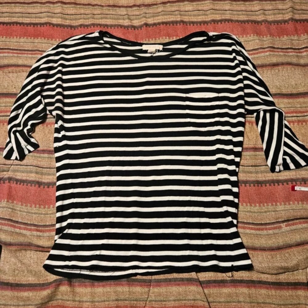 Womens striped 3/4 sleeve shirt